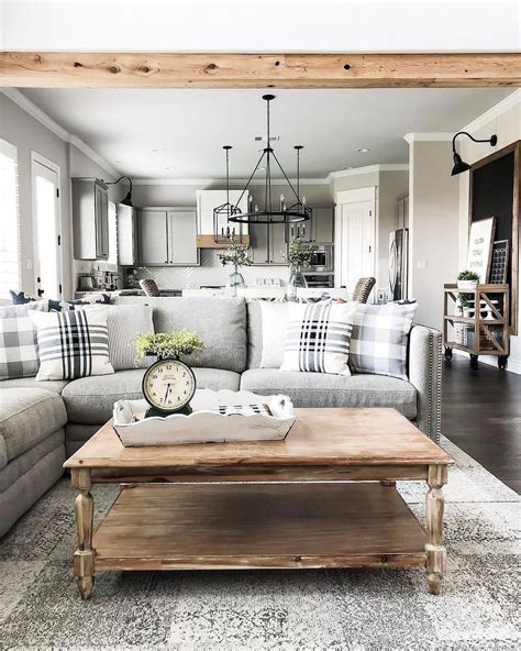 Cozy Farmhouse Living Room Design Ideas That Make Calm Atmosphere 29 # ...