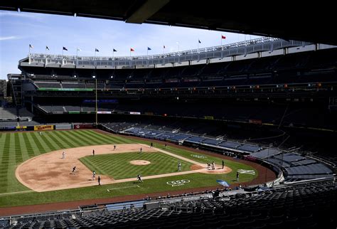 New York Baseball Stadiums to Open Up to Fans