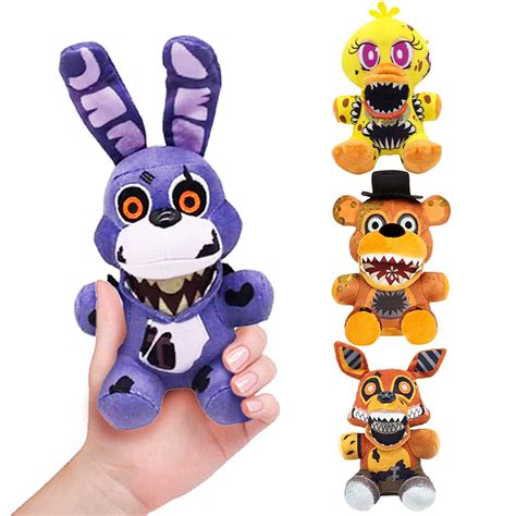 Five Nights At Freddy's Plush Set Of (Bonnie, Foxy, Freddy, And Chica ...