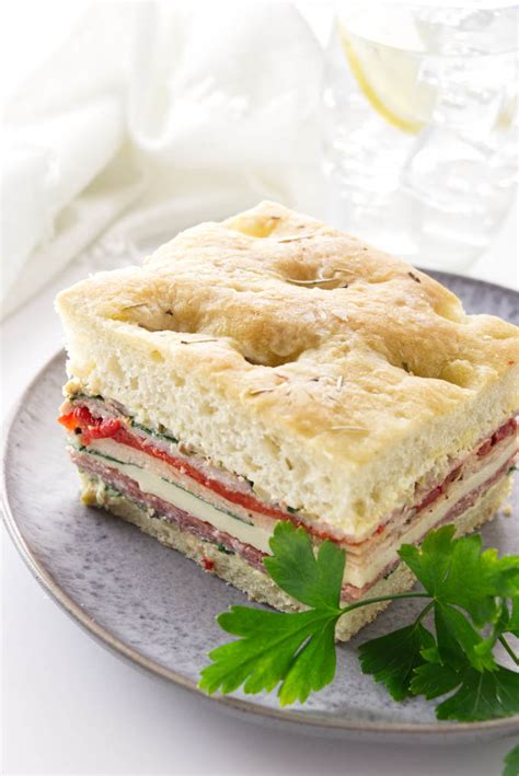 Easy Italian Sandwich Bread Recipe 2024 - AtOnce