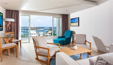 Sonesta Ocean Point Resort Rooms: Pictures & Reviews - Tripadvisor