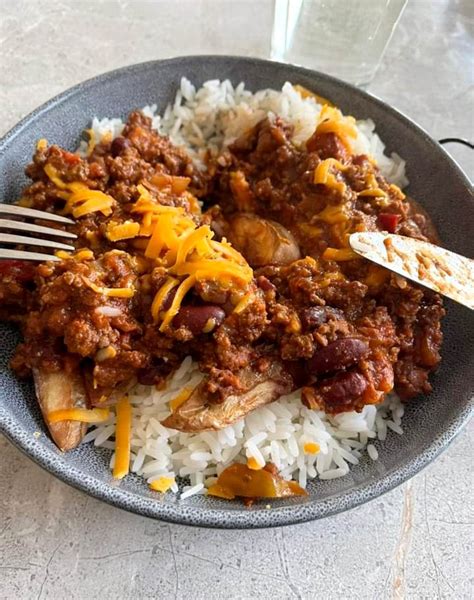 Spicy Chili Con Carne with Flavorful Rice