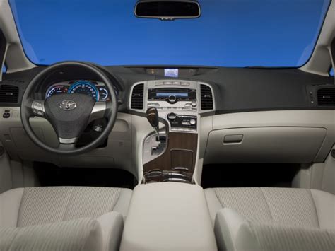 2015 Toyota Venza: 81 Interior Photos | U.S. News