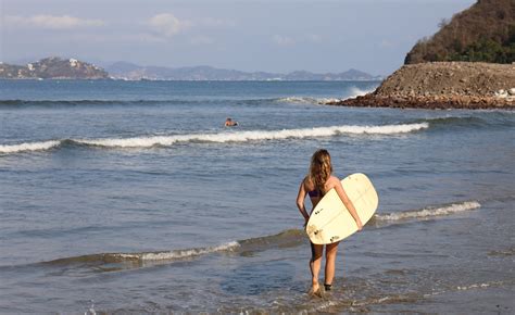 Surfing a Shipwreck - Manzanillo and Santiago Bay — Voyages of AGÁPE