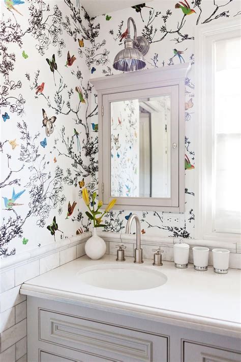 This Insanely Chic L.A. Home Will Give You Goosebumps | Bathroom decor ...