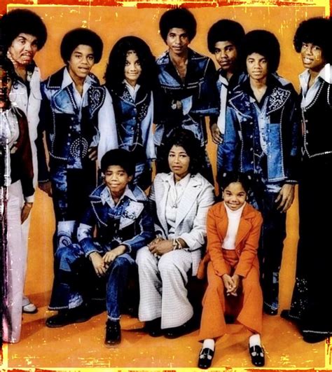 Pin by Christianne on Michael Jackson | Michael jackson, Jackson family ...