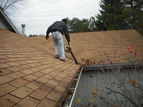 Gutter Cleaning Melbourne Made Easy - A DIY Projects