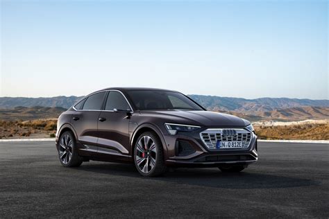 Discover What's Offered in the Audi Q8 e-tron Sportback | Audi Eatontown