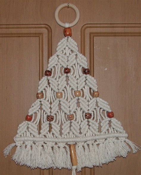 Macrame Christmas Tree | Etsy in 2020 | Macrame wall hanging patterns ...