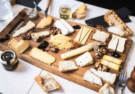 Voici les 40 fromages préférés des Français - Elle à Table