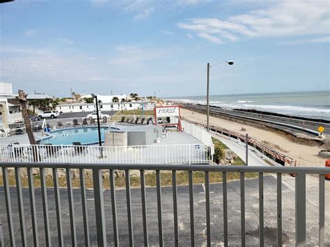 Flagler Beach Fishing Pier Hotels | Motel near Hammock Beach Ocean Course