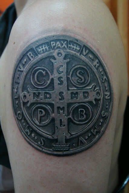 st benedict medal Maze Tattoo, Catholic Tattoos, Protection Tattoo ...