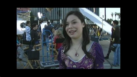 iCarly Extra Behind-the-Scenes - YouTube