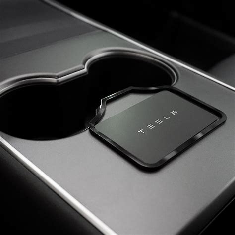 CardRails™: Key Card Holder for Tesla Model 3 and Model Y | EVANNEX ...