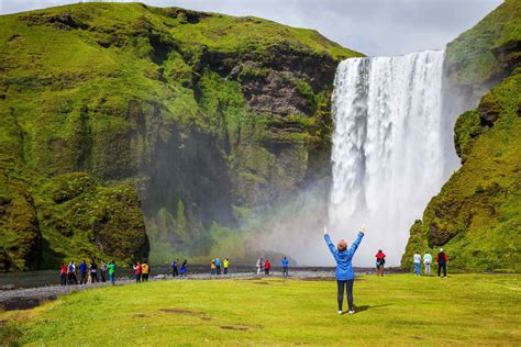 Iceland’s Natural Wonders | Iceland Vacations | GreatValueVacations.com