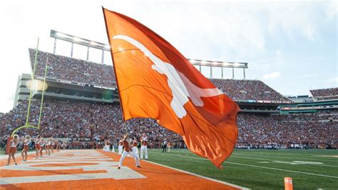 Texas Longhorns burnt orange color: The history behind it all | kvue.com