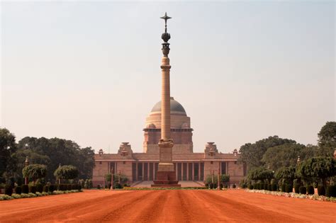 Rashtrapati Bhavan: Esplendor contemporáneo en Delhi