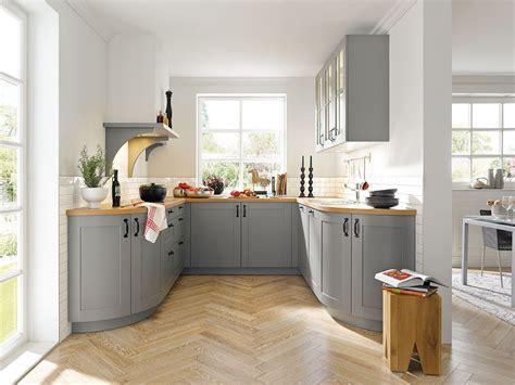 U-Shaped Kitchen Ideas | Design a U-Shaped Kitchen