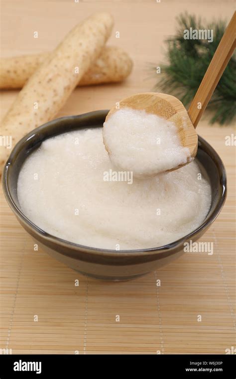 Tororo (Grated yam Stock Photo - Alamy