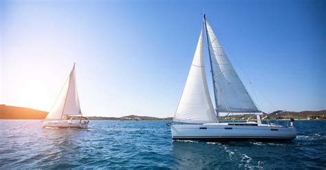 7 Best Sailboats Under $20,000 | Life of Sailing