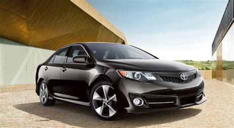 Review: 2013 Toyota Camry SE - Getting Complacent or Staying Ahead ...