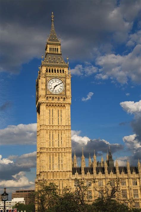 Big clock london - hacquestions