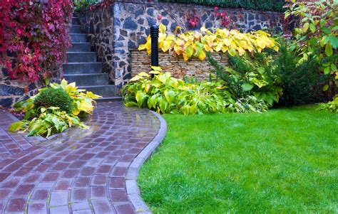 4 Wonderful Landscaping Ideas for Small Front Yards in Poughquag, NY ...