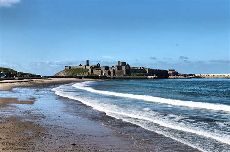 A Cold Autumnal Afternoon On Peel Beach - Manx Scenes Photography