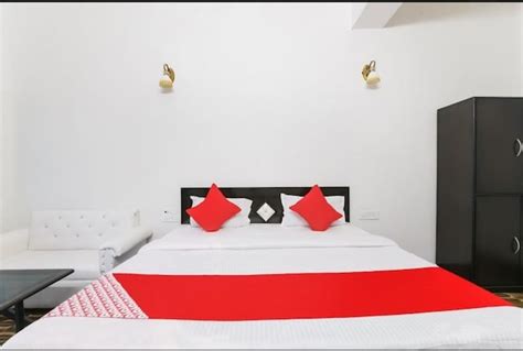 Hotels in Ayodhya: Best Budget Ayodhya Hotels from ₹559