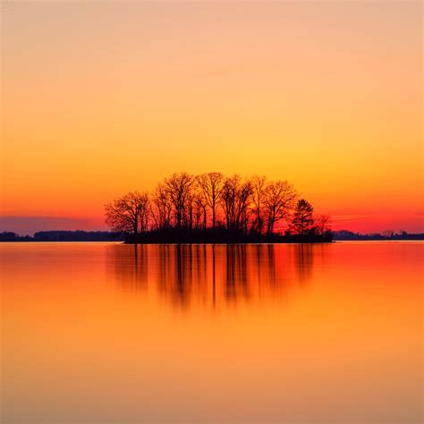 Dramatic sunset landscape wall art - TenStickers