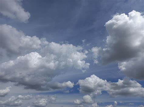 Noon sky stock photo. Image of cloudy, square, cloudscape - 21765100