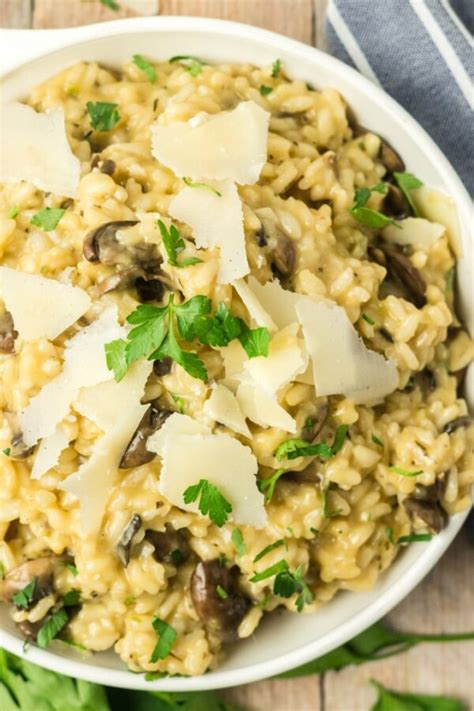 Easy Mushroom Risotto Recipe (side or main dish!) - Kylee Cooks