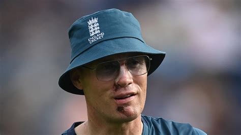 ENG vs NZ: Andrew Flintoff Looks Unrecognizable As He Coaches England's ...