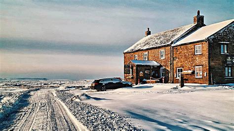 Yorkshire's Tan Hill Inn, Highest Pub In Britain, Set To Open Spa And ...