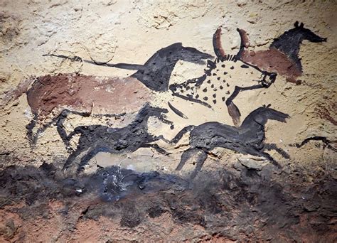 Pin by Рим Мирвам on ХУДОЖНИКИ 30 000 лет до н.э | Lascaux cave ...