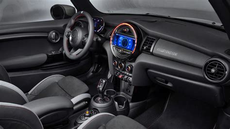 Mini John Cooper Works GP debuts as the brand's fastest hot hatch ...