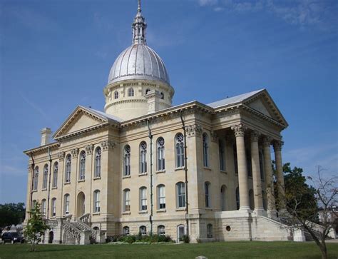 Macoupin County Courthouse (Carlinville, Illinois) - a photo on Flickriver