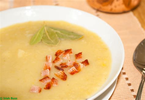 Irish Potato Soup - Traditional Irish soup in just 32 minutes!