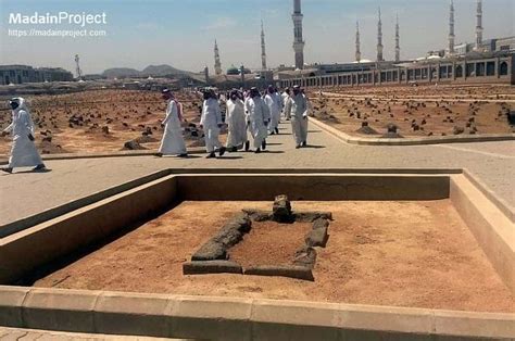 Tomb of Uthman ibn Affan - Madain Project (en)