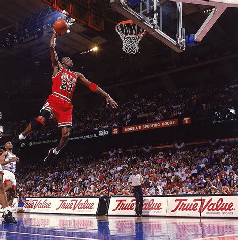 Michael Jordan dunk contest explained by SI grapher, michael jordan ...