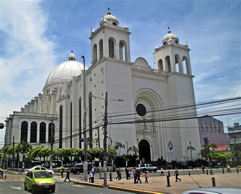 SAN SALVADOR 2016 – Nightsky’s trip to the capital of El Salvador ...