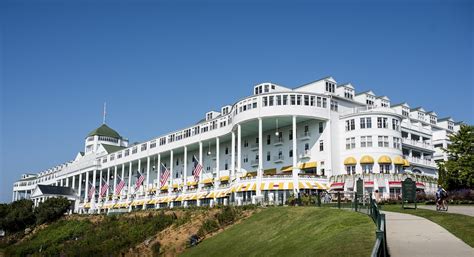 9 Reasons to Visit Mackinac Island & the Beautiful Grand Hotel