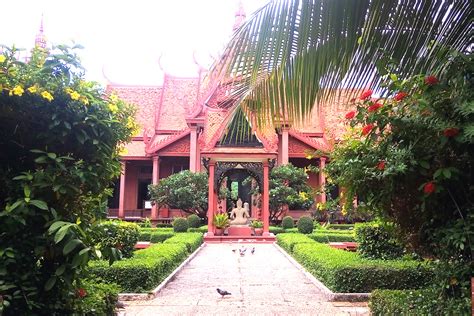 National Museum in Phnom Penh - Attractions in Phnom Penh