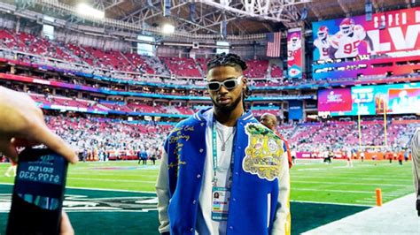 Damar Hamlin Attends Super Bowl 2023 After Cardiac Arrest – Hollywood Life