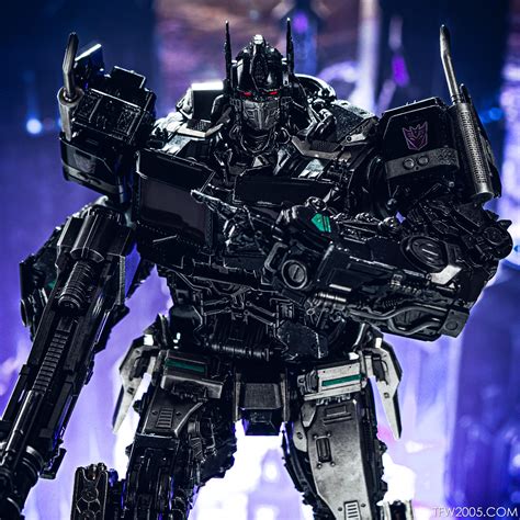 TFW2005's ThreeZero DLX Nemesis Prime Gallery Live! - Transformers News ...