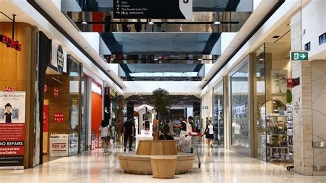 Macquarie Centre adds spice to the Dexus super regional mall offer ...