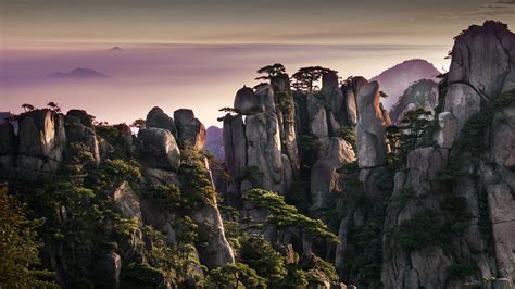 Sunrise in Huangshan yellow mountains, Anhui Province, China | Windows ...