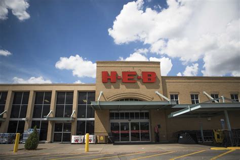 H-E-B to shutter Memorial-area store | H-e-b, Memories, Areas