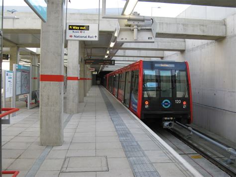 Stratford International station, East... © Dr Neil Clifton :: Geograph ...