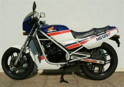 Honda NS 125 F, prezzo e scheda tecnica - Moto.it